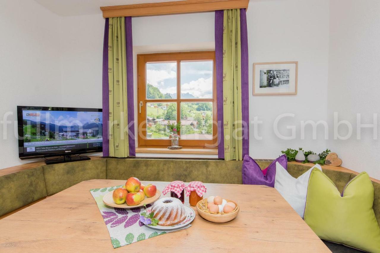 Familienbauernhof - Leogang Apartments Weissbacher Exterior photo